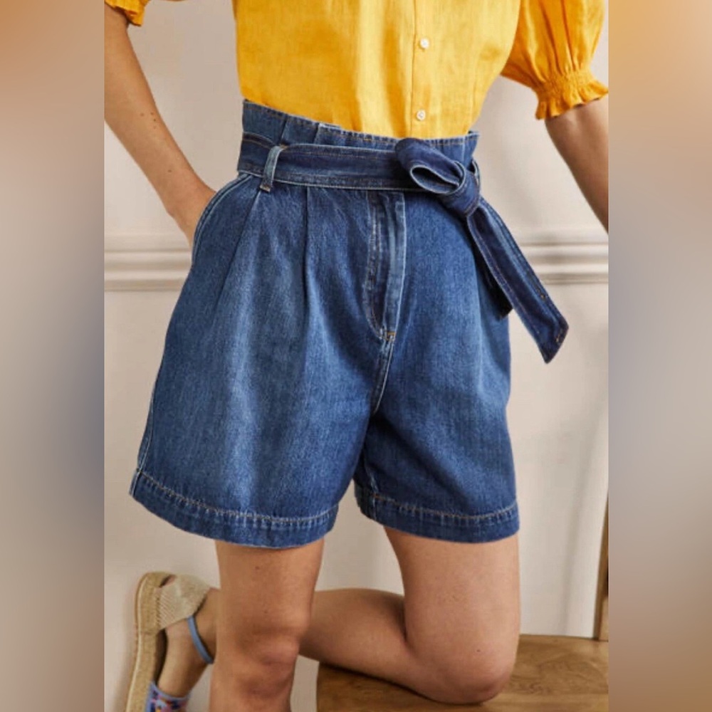 Boden NWT’s Paperback High Waisted Belted Jean Denim Shorts Women's Size 8